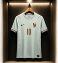 🇫🇷 Maillot France Extérieur – MBAPPÉ N°10 ⚽ Taille M